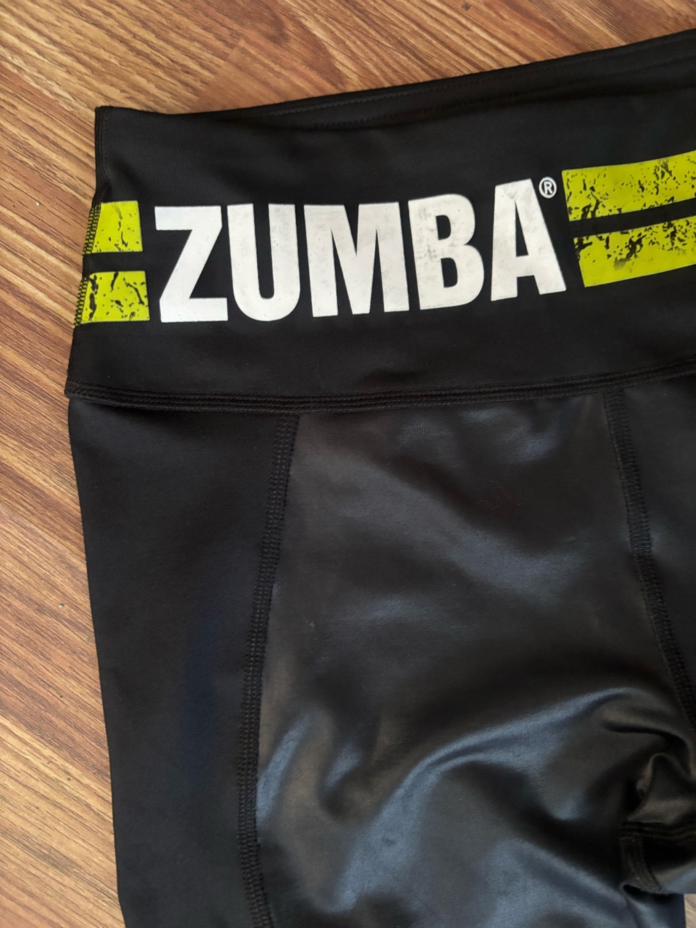 Zumba Black Leggings with Neon Yellow Accents - Picture 4 of 5